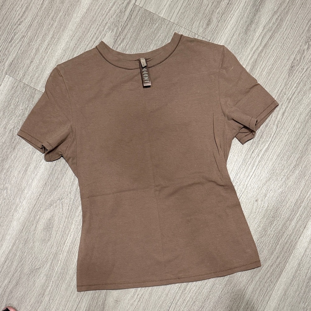 SKIMS Cotton Jersey T Shirt Truffle